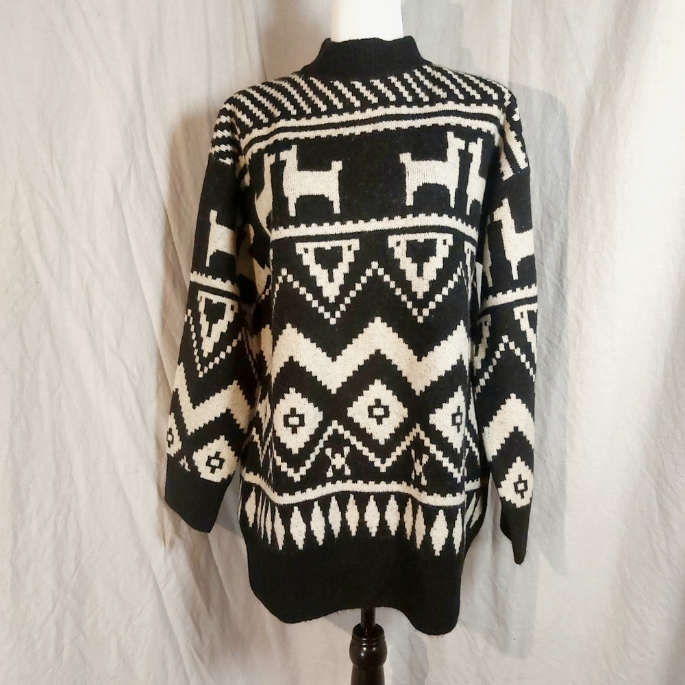 H&M B/W jacquard recycled knit oversized sweater, S, NWT